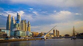 Puerto_Madero_-_Puente_de_la_mujer_(44673627614)
